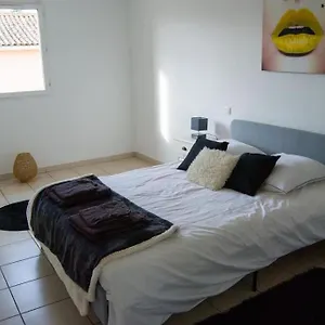 appartement-cosy-merville-centre-proche-aroport-et-parc.midi-pyreneeshotels.com/