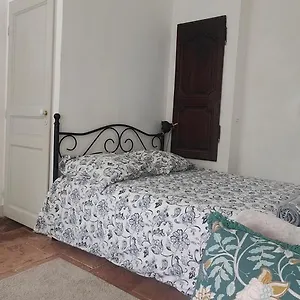 studio-de-latelier-dartiste.midi-pyreneeshotels.com/